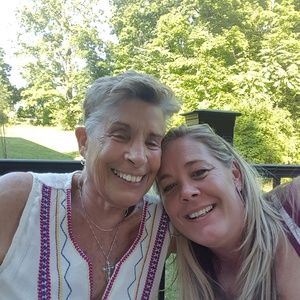 Meet your Posher, Thelisa